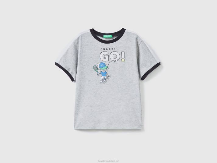 kinderen Benetton t-shirt met print en patch lichtgrijs 4R625073