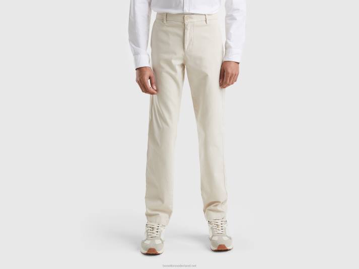 vrouwen Benetton slimfit chino van stretchkatoen beige 4R624639 - Klik op de afbeelding om het venster te sluiten